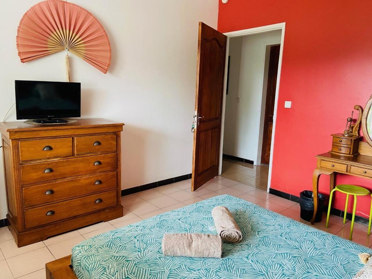 Bed and Breakfast Le Caillou Blanc Saint-Paul Номер фото